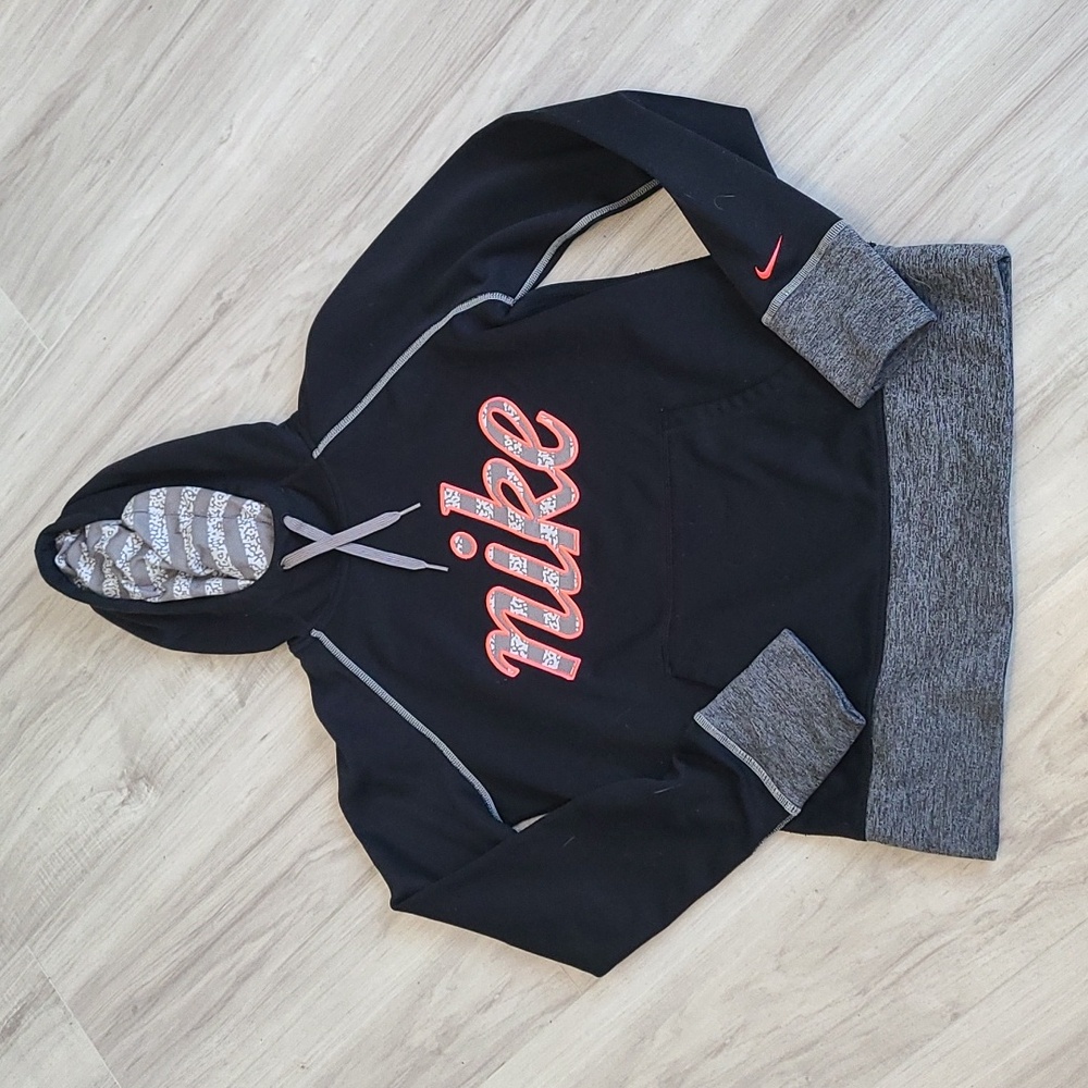 Nike Therma-fit pullover Hoodie